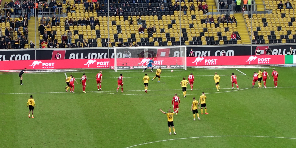 Dynamo Dresden vs. Fortuna Düsseldorf 1:0